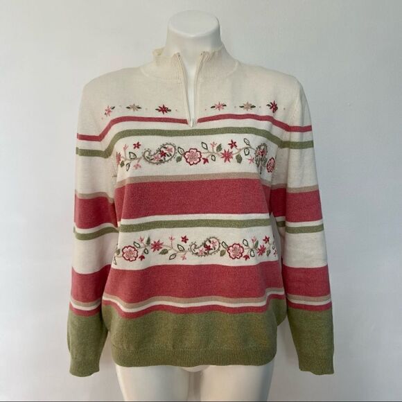 90s  1/4 Zip Knit with Floral Embroidery Detail Mom Sweater - Picture 1 of 11